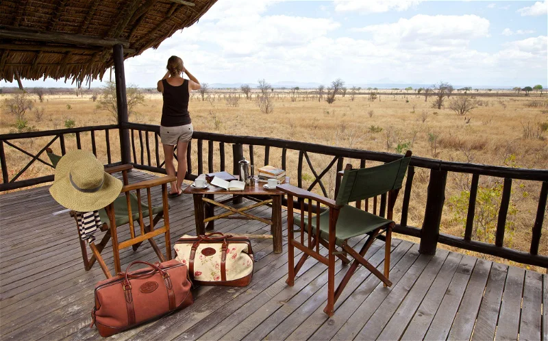 Stanley's Kopje camp exterior