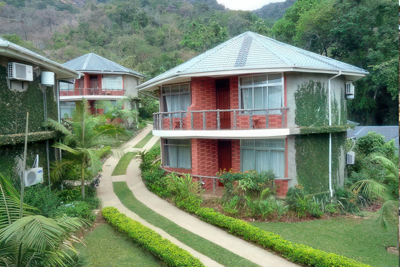Udzungwa Falls Lodge