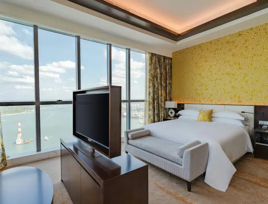 Johari Rotana interior