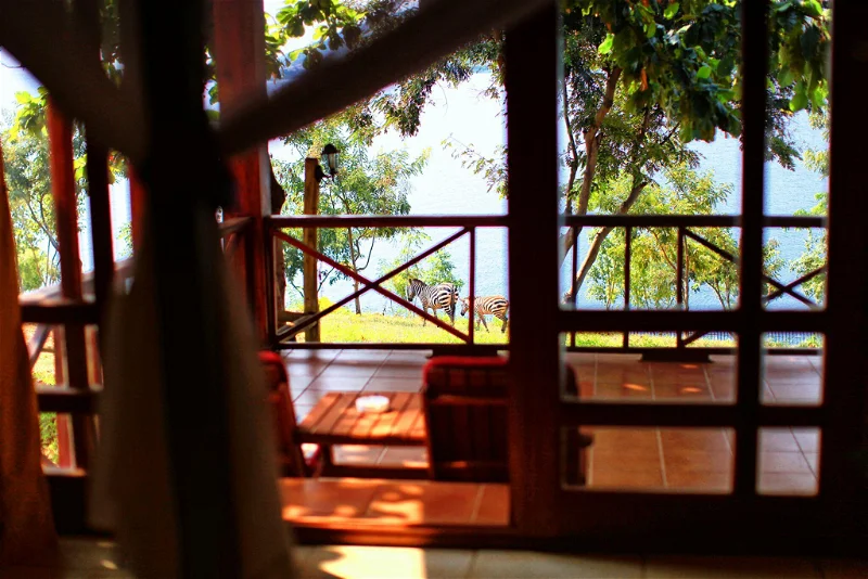 Kigoma Hilltop Hotel rooms and views